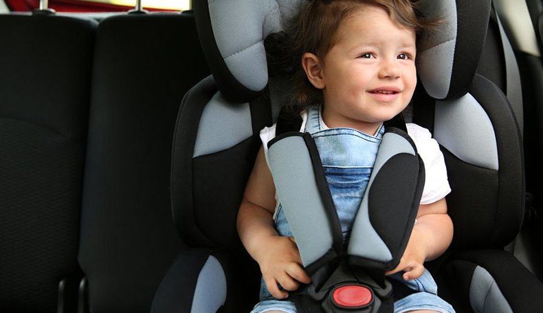 آموزش نصب صندلی ماشین بیبی فور لایف