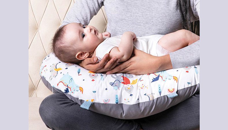 بهترین بالش شیردهی نوزاد کدام است؟