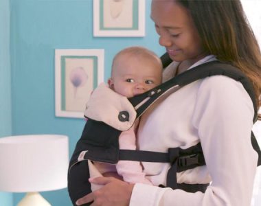 خرید آغوشی نوزاد