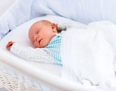 خرید گهواره و تخت کنار مادر نوزاد برای سیسمونی