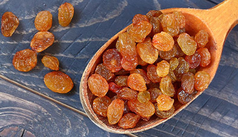 خواص و فواید خوردن کشمش در دوران بارداری