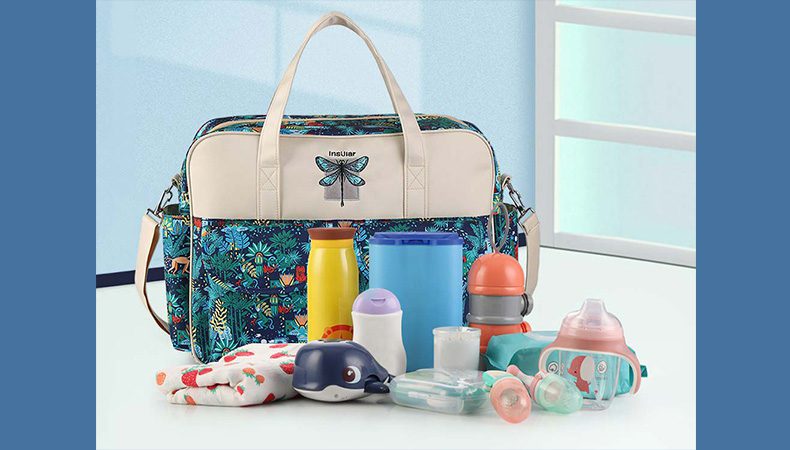 8 وسیله ی مورد نیاز در ساک لوازم نوزاد