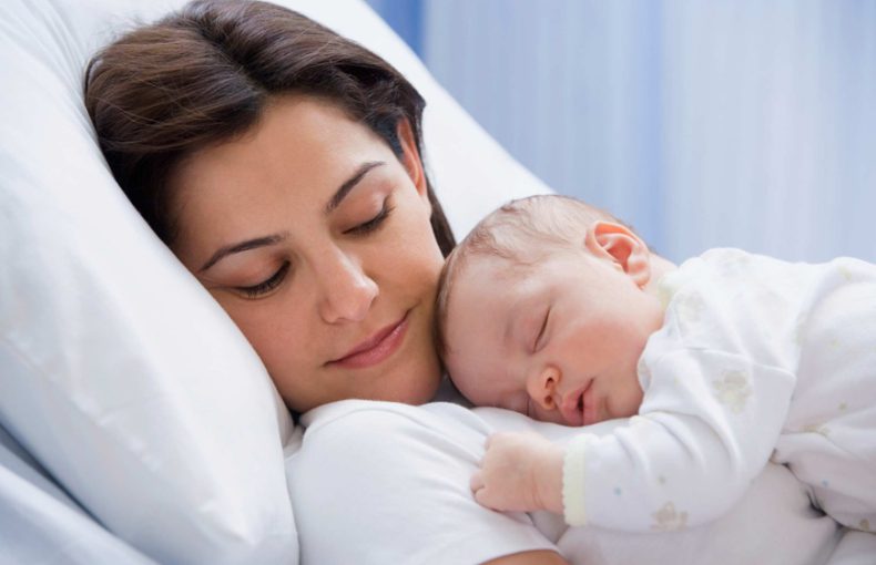 بهترین پد سینه در شیردهی برای مادران کدام است؟