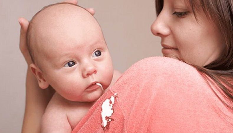 رفلاکس نوزاد