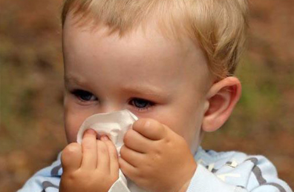 درمان های خانگی برای سرماخوردگی و آنفولانزا در نوزاد و کودک
