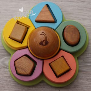 پازل چوبی اشکال طرح کرم شب تاب اوپس Oops