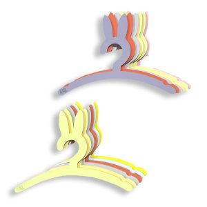 چوب لباسی چوبی هلالی نوزاد 6 عددی طرح خرگوش