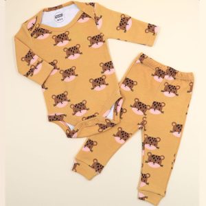 ست لباس نوزاد ماماز پاپاز