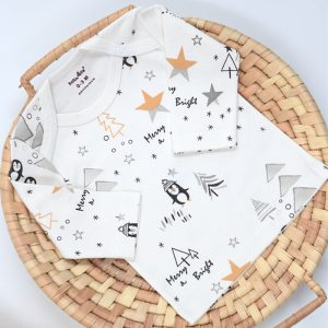 بلوز آستین بلند نوزاد طرح ستاره طلایی بیبی فورلایف Baby4life