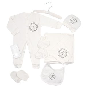 ست لباس بیمارستانی نوزادی 7 تکه طرح فرانسوی مادرکر Mothercare