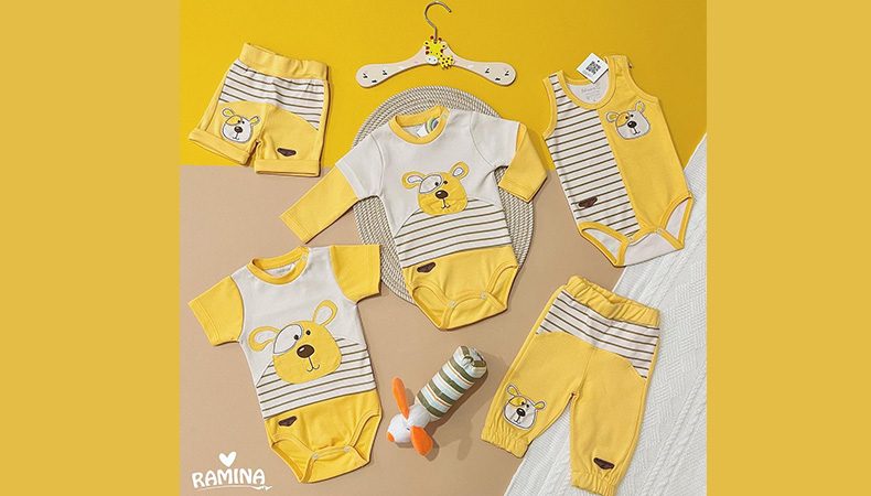 خرید ست لباس نوزاد به آوران طرح هورام