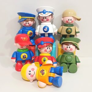 اسباب بازی آدمک مفصلی پسرک بی تی