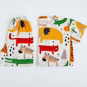 ست تیشرت شلوارک بچه گانه طرح حیوانات رنگی کوکو Coco