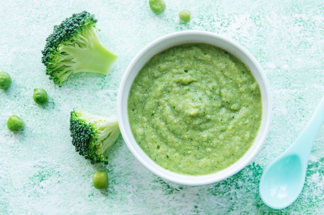 پوره کلم بروکلی و سیب زمینی برای نوزاد