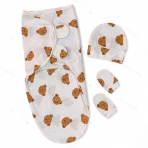 قنداق چسبی نوزاد با کلاه و دستکش سری لبوبو طرح تدی بیبی فورلایف Baby4life