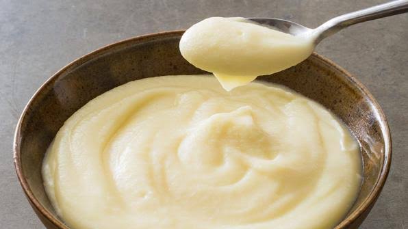 پوره سیب زمینی با شیر برای نوزاد