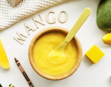 طرز تهیه پوره انبه برای نوزاد