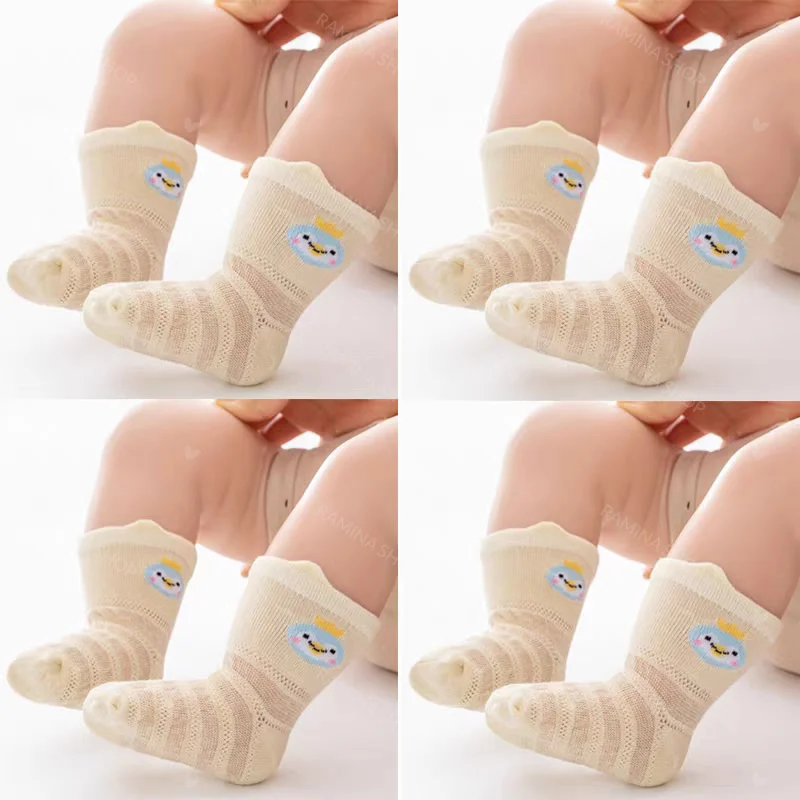 جوراب نوزادی 0 تا 6 ماه طرح حیوانات Hug Elephant