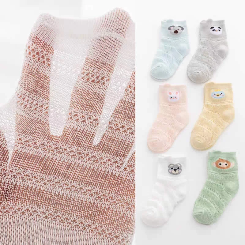 جوراب نوزادی 0 تا 6 ماه طرح حیوانات Hug Elephant