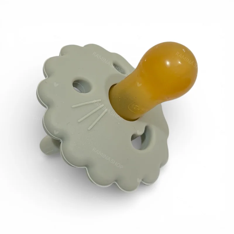 پستانک سیلیکونی پسرانه 0 تا 6 ماه طرح شیر آمریکو بیبی Americo Baby