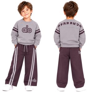 ست بلوز و شلوار دورس اسپرت 5 تا 8 سال کد 2765 طرح alo رنگ طوسی Pancho